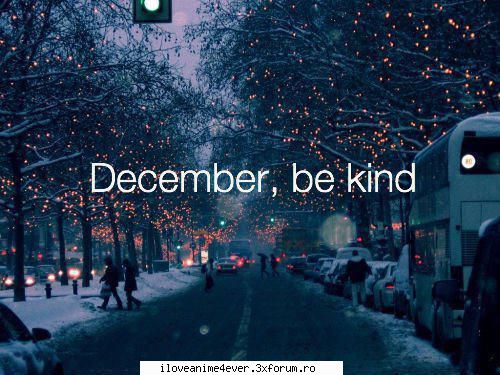 christmas anul nou 2011 2012. well, de-abea astept vacanta. bucur din plin ea. primul rand lenevesc Membru